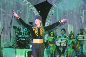 Dansul folcloric din Crimeea tătar este o strălucire a mișcărilor și a emoțiilor, ziarul este vocea noului Crimeu -
