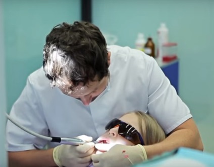 Baba fogainak pulpitis kezelése egy látogatás során megfizethető áron