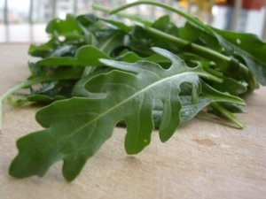 Cele mai bune soiuri de arugula pe care le puteți alege pentru a crește în grădina dvs.