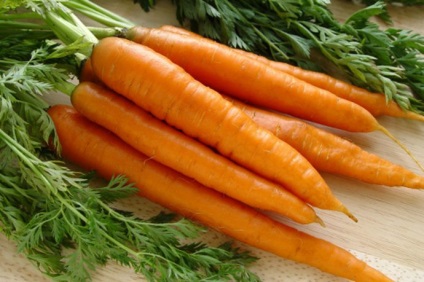 Sucul de morcovi este beneficiul și răul de a mânca cu un ulcer gastric