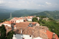 Motovun - adrionik - odihnă, afaceri și vunge în Croația