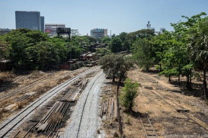 Cu trenul pe Myanmar