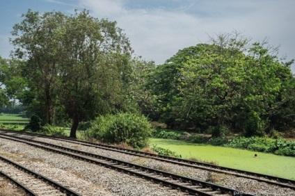 Cu trenul pe Myanmar