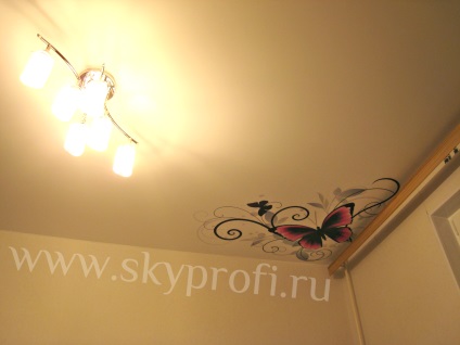 Stretch tavane în dormitor, prețurile în St. Petersburg, fotografii, recenzii, instalarea de tavane întinse în