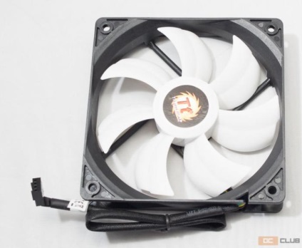 Áttekintés a CPU hűtőventilátorról thermaltake contac csendes 12