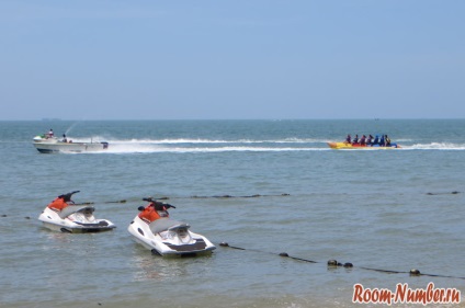 Strand batu ferringhi, penang (batu ferringhi beach)