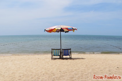 Strand batu ferringhi, penang (batu ferringhi beach)