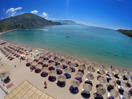 Strand Yaz, Budva, Montenegró