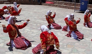 Dansuri populare populare în Turcia știri