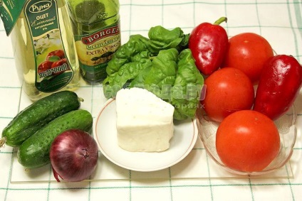Portions saláta paradicsommal - recept kör alakú fotókkal, minden étel