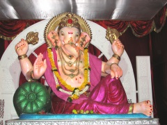 Sărbătorirea nașterii lui Ganesha Chaturti - 25 august