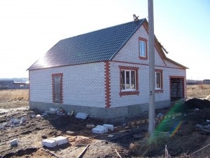 A kicsi ház építésének költségeinek hozzávetőleges számítása