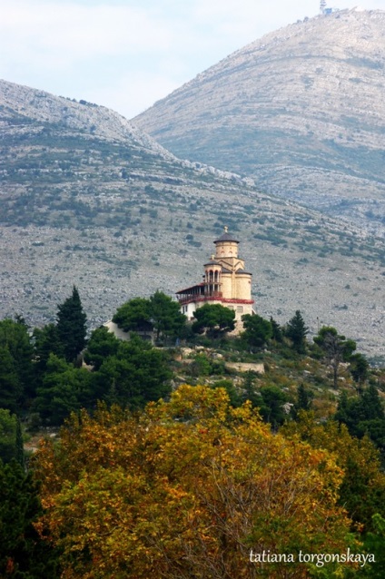 Mergând în trebinje