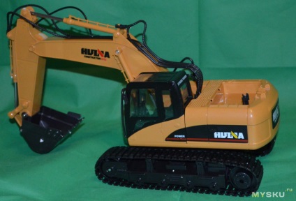 Excavator cu brat articulat 1 12 15ch rtr, mysku