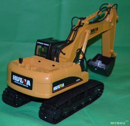 Excavator cu brat articulat 1 12 15ch rtr, mysku