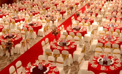Aranjament de mese pentru banchet despre nunta in Kazan - nunta