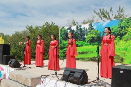 Rdk virgin land - grupul vocal kazah cu un ghoul