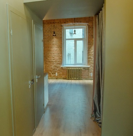 Repararea apartamentelor cu trei camere din St. Petersburg