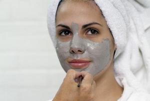 Măști de față cosmetice moderne (îngrijire facială)
