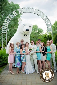 Nunta - spectacol de ursi de dans