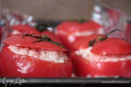 Tomate umplute cu rețetă de ton 👌 cu fotografie pas cu pas, mâncați la domiciliu rețete de la Julia