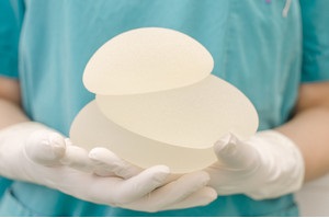 Mărirea sânilor Miturile și adevărul despre implanturile mamare - ziua femeii