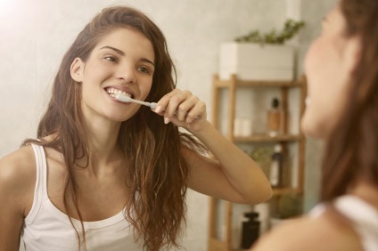 5 Hozzávalók, amelyek a fogkrémet alkotják