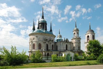 Építész Vasily Bazhenov Mikhailovsky kastély, Pashkov ház, Tsaritsyno-templom, templom a bika