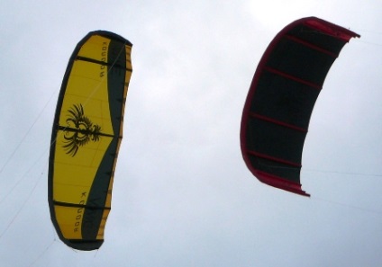 A kiteboarding alapjai - hogyan válasszuk ki a modern hibrid kite méretét