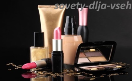 Ce ar trebui să fie în sacul cosmetic, sfaturi pentru toată lumea