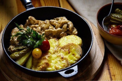 Fricassee franceză de pui, este delicios!