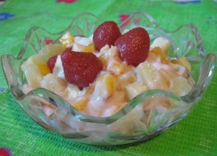 Salată de fructe pentru copii rețete pentru gătit simple salate de fructe pentru copii cu fotografii