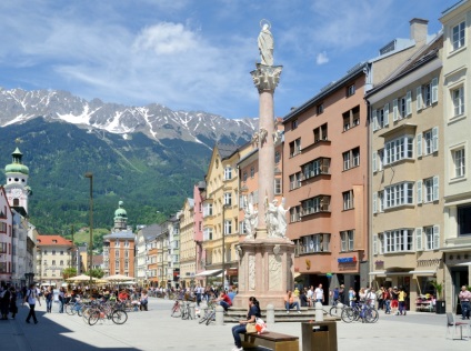Innsbruck városa egy síruhában vagy a Habsburg-dinasztia középkori bölcsőjében