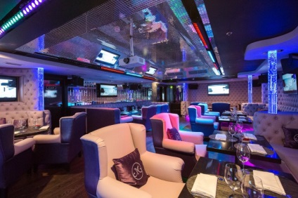 Interiorul cluburilor de karaoke, baruri, restaurante cu fotografii și opțiuni de design pe proiect