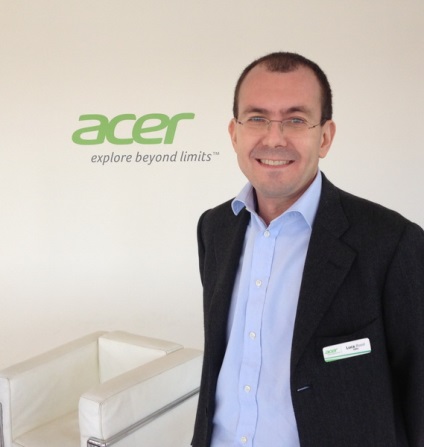 Interviu cu touchscreen acer