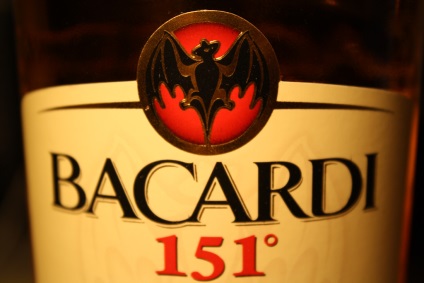 Hogyan kell inni rum bacardi