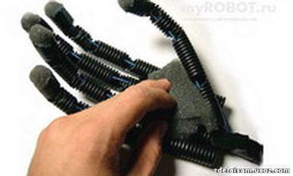 Cum de a face un braț robot pentru animatronics