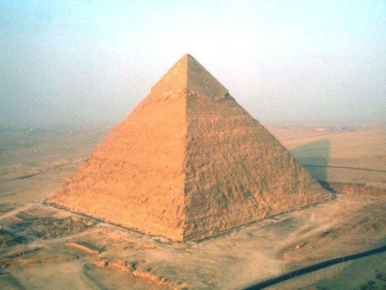 Cum se construiește o piramidă
