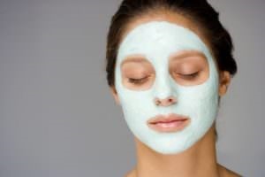 Cum să eliminați acneea de pe față timp de 1 zi (noapte) și să ușurați petele de la acasă