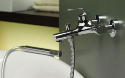 Как да инсталираме кранчето в банята независимо
