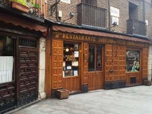 Plecări corporative pentru gurmanzi, team building culinary în Madrid