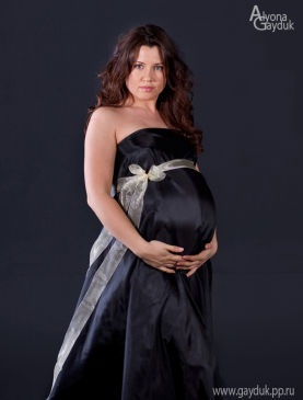 Versuri frumoase despre sarcină, poeme frumoase pentru fotografii ale sarcinii