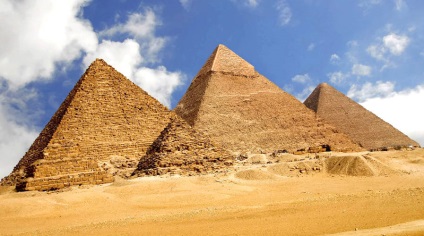 Cine a construit piramidele coborât din cer, zeii, străinii cosmosului