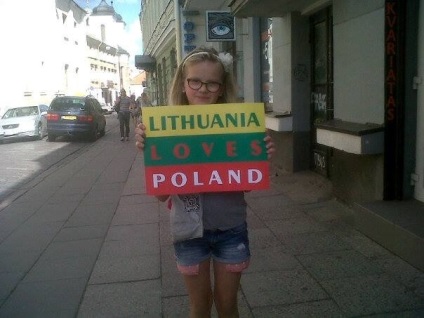 A litvánok szerelemre válaszolták a lengyeleket sértésért