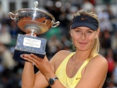 Maria Sharapova merge sub coroana