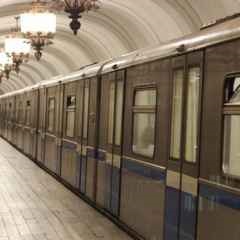 Moscova, știri, o femeie a murit în metroul din Moscova, sărind pe acoperișul trenului