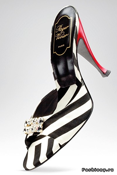 Pantofi de primăvară-vară 2011 roger vivier