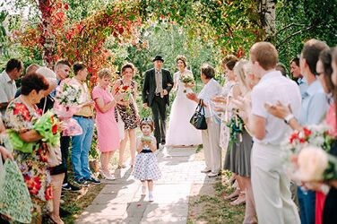 Egy esküvőszervezés egy vidéki birtok közelében Minszk közelében