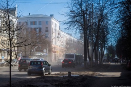 Unde se află murdăria pe străzile orașelor noastre (60 fotografii) - trinitatea