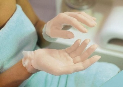 Parafinoterapia - frumusețea este în mâinile tale
